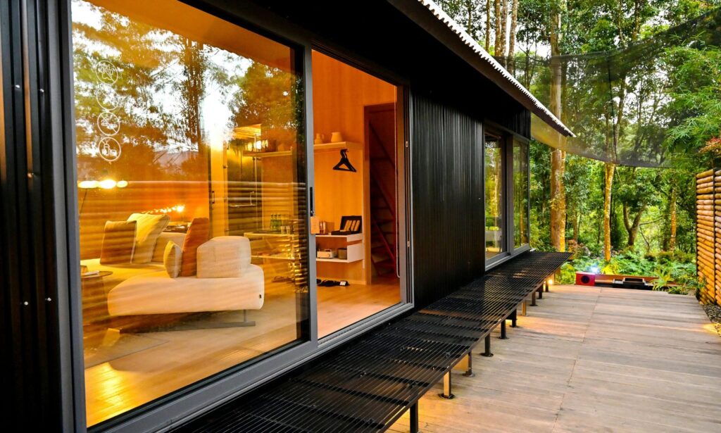 The Psychology Behind Why Cabins Feel So Relaxing